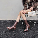 KYLETHOMASW  -  Keara Pointed Toe Ankle Boots