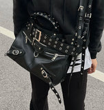 KIylethomasw Rivet Black Tote Bag Women Y2k Grunge Vintage Large Capacity Crossbody Bags Ladies Moto Biker Luxury Designer Handbag