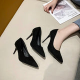 KYLETHOMASW  - Kiana Pointed Toe Pumps