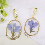 Kylethomasw Elegant Blue Flower Earrings Unique Design Handmaking Epoxy Resin Pressed Flower Earrings Women Statement Jewelry Wholesale