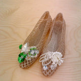 KYLETHOMASW  -  New style pointed-toe open-toe sandals with flat sole, jelly-style shoes, DIY shoes, floral handcrafted with crystals and nettin