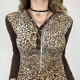 KYLETHOMASW  -  European and American leopard print five claw buckle design, shoulder length long sleeved personalized retro hooded short top