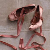 KYLETHOMASW  -  Crimson Satin Square-Toe Stiletto Heels Draped Ribbon Bow Detail Elegant Style High Heels for Evening Date High-Fashion Party