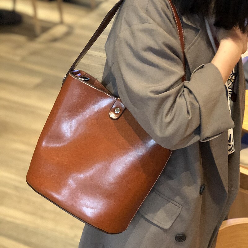 Kylethomasw Leather bag female crossbody bag simple versatile cowhide water bucket female Korean new bag