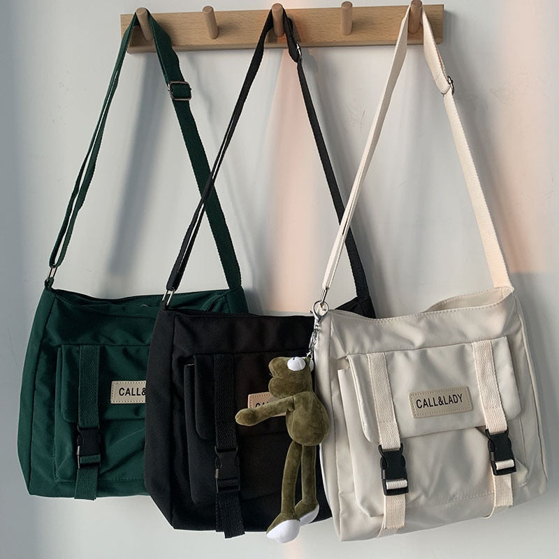 Fashion Classic Simple Messenger Bag Women's South Korea Chic Postman Bag Lady Student Nylon Waterproof Canvas Schoolbag