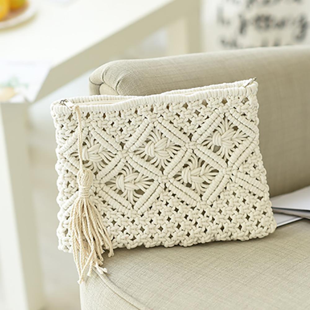 Women's Bohemian Style Straw Woven Day Clutches Bags Fashionable Simple Tassel Causal Handbag Vintage Beach Bag For Women Girl