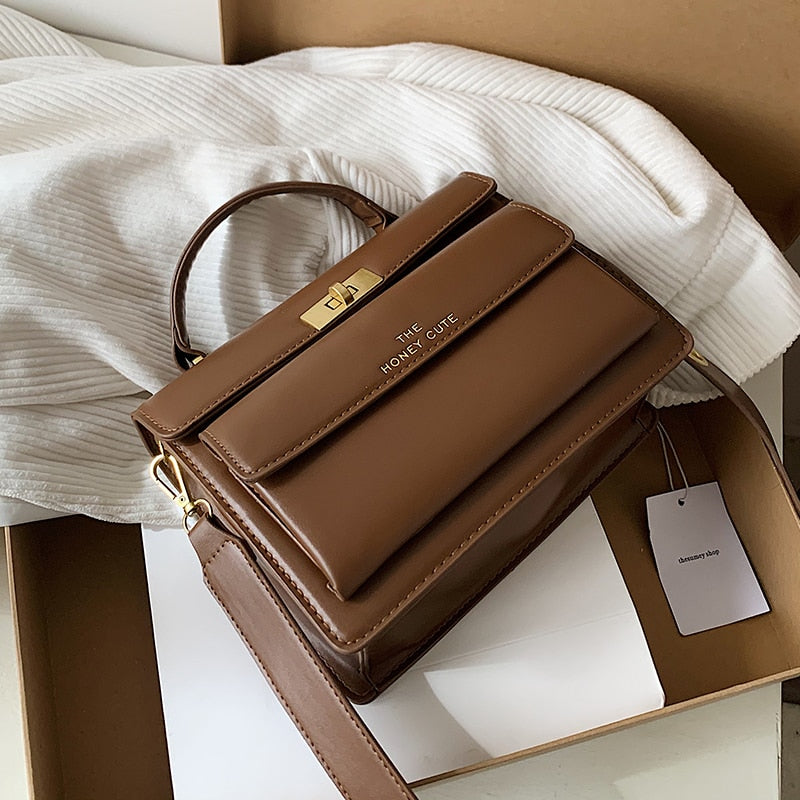Niche Design Ins Handbags New Fashion One-shoulder Messenger Bag Advanced Style Square Bag Underarm Bag Dual-use Bag Width: 23cm