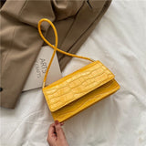 Kylethomasw  Popular Crocodile Pattern Handbags New Fashion PU Leather Shoulder Bags for Women 2021 Leather Textured Buckle Underarm Bags